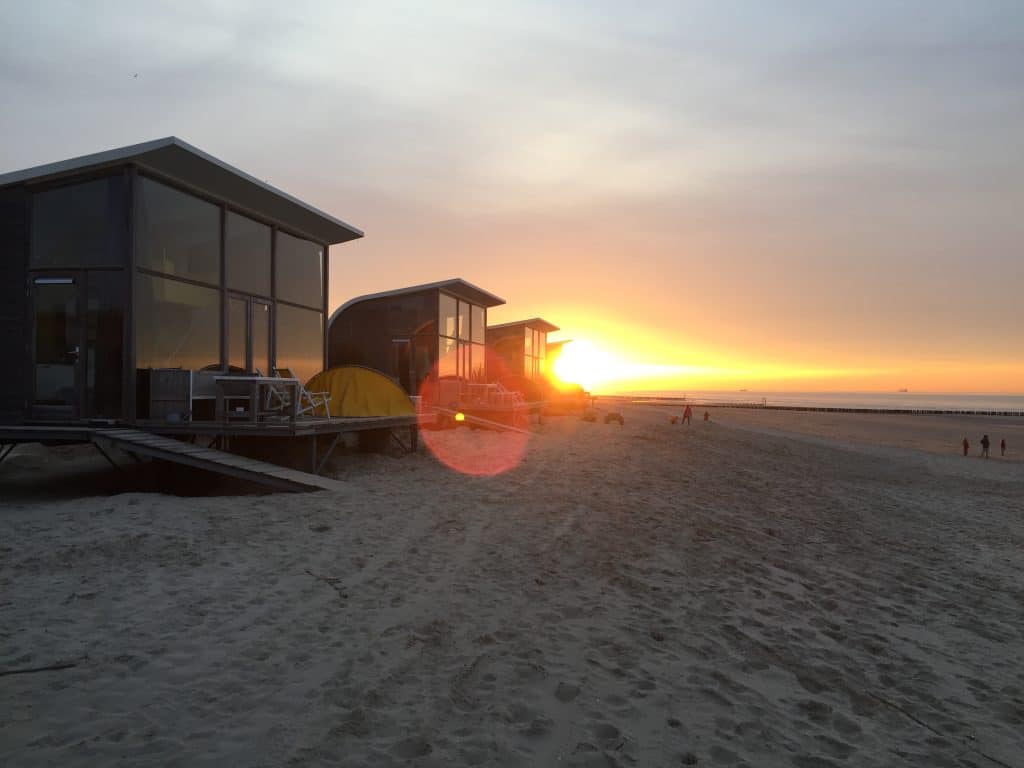 Strandhuisjes Groede Zonsondergang Strand Zeeland